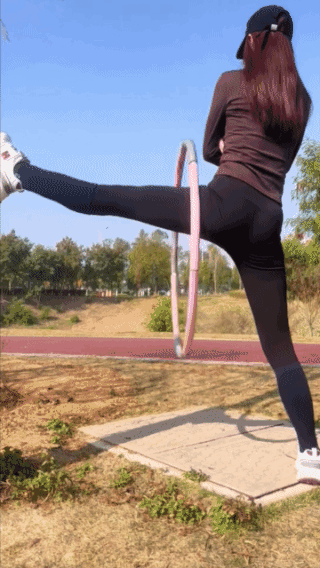 腿功可见一斑！