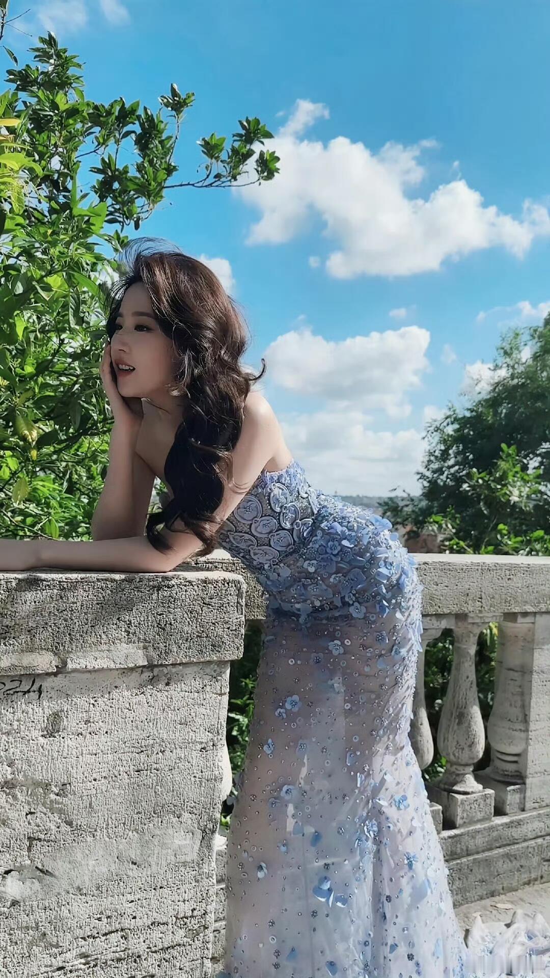 这是什么树呀没见过好漂亮啊