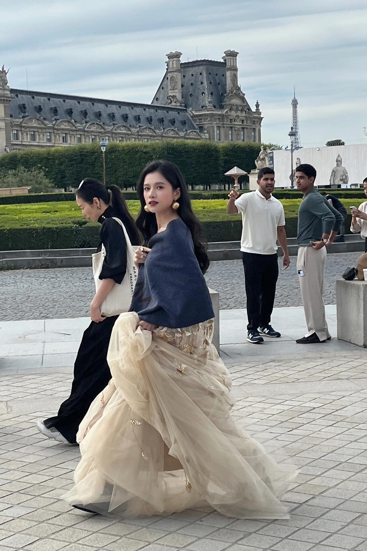 小仪仪披肩/围巾最强推广大使张婧仪披肩适配度张婧仪披肩女神