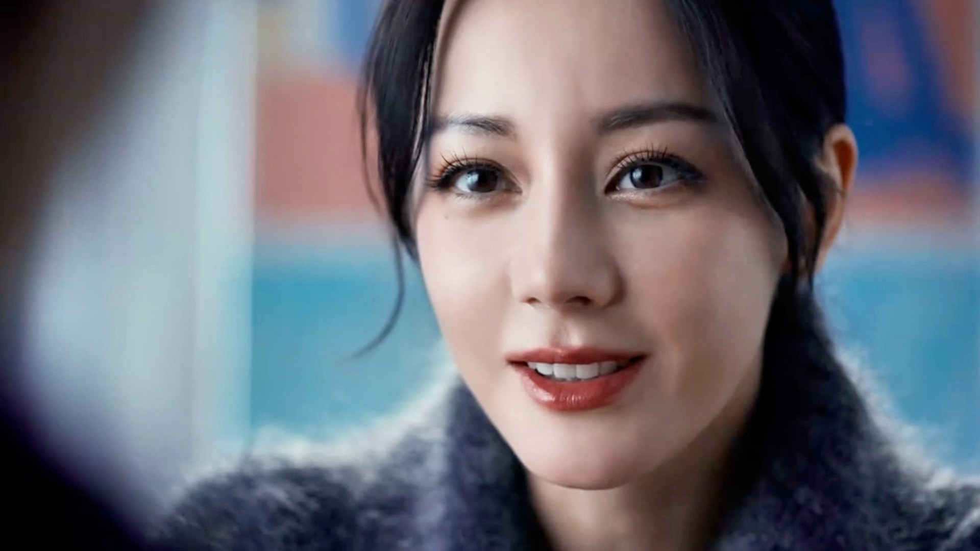 两款完全不同的卫蓝，完全不同的感觉虽然不能同时拥有一切迪丽热巴卫蓝