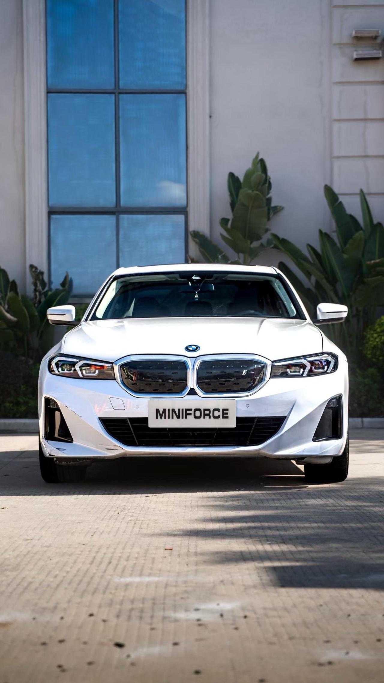 🚗作为一个老车迷，说实话，现在提到“豪华车”，脑子里第一反应还是它们仨，但感