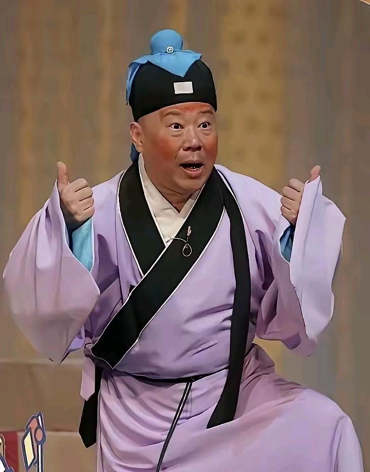 郭德纲武汉演出的处罚通报出来了，网上很多人在问：怎么只罚公司，不罚演员？先说结