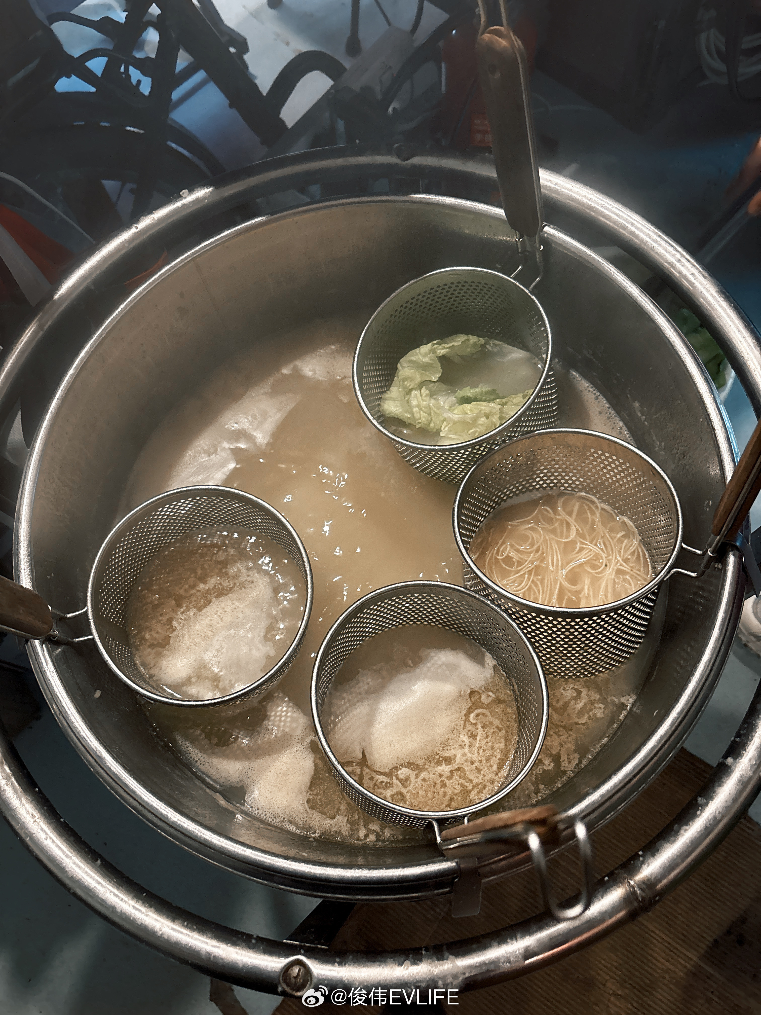 以后我要出门摆摊了