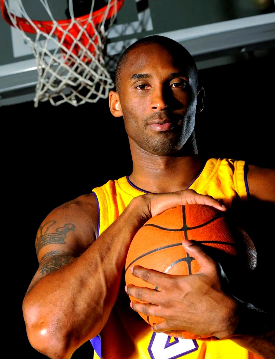 不知道你发现没有？NBA退役运动员还真就泾渭分明——一派是科比这样的