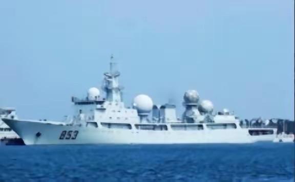 中国815电子侦察船，为何各国不能攻击它这船看着没火力，就两门小炮，跑得也慢