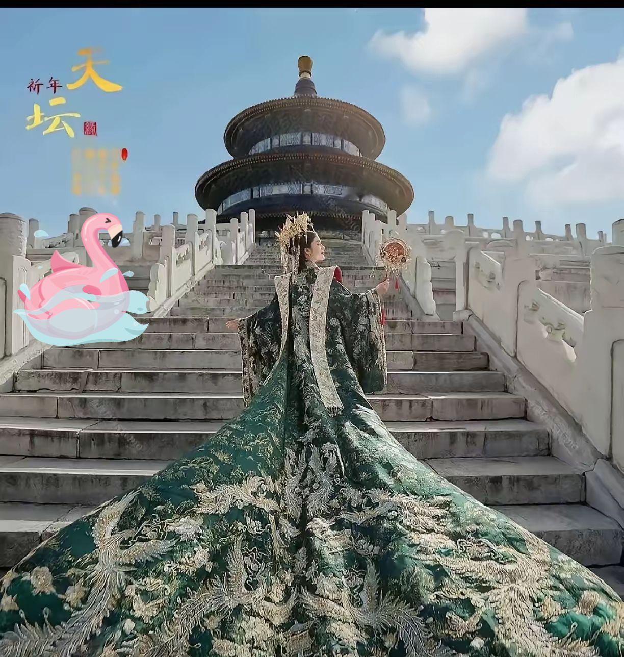 天坛这一手拉偏架，玩得是真溜。说是怕挡路，反手就把明制汉服摊全给拆了。扭头一