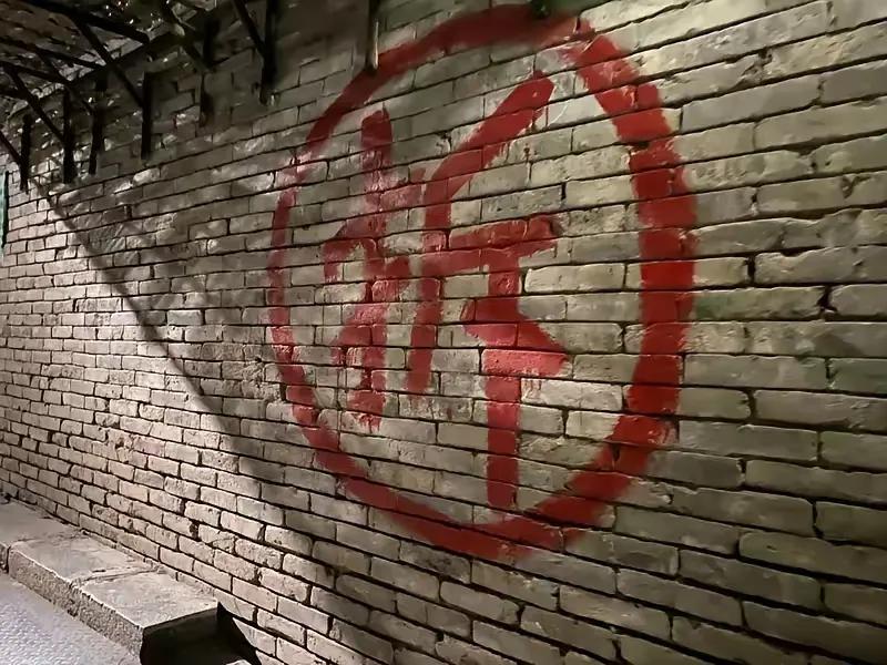 笑不活了！一男子按人头分了170万拆迁款，女友听说后直接把彩礼提到了170万，还