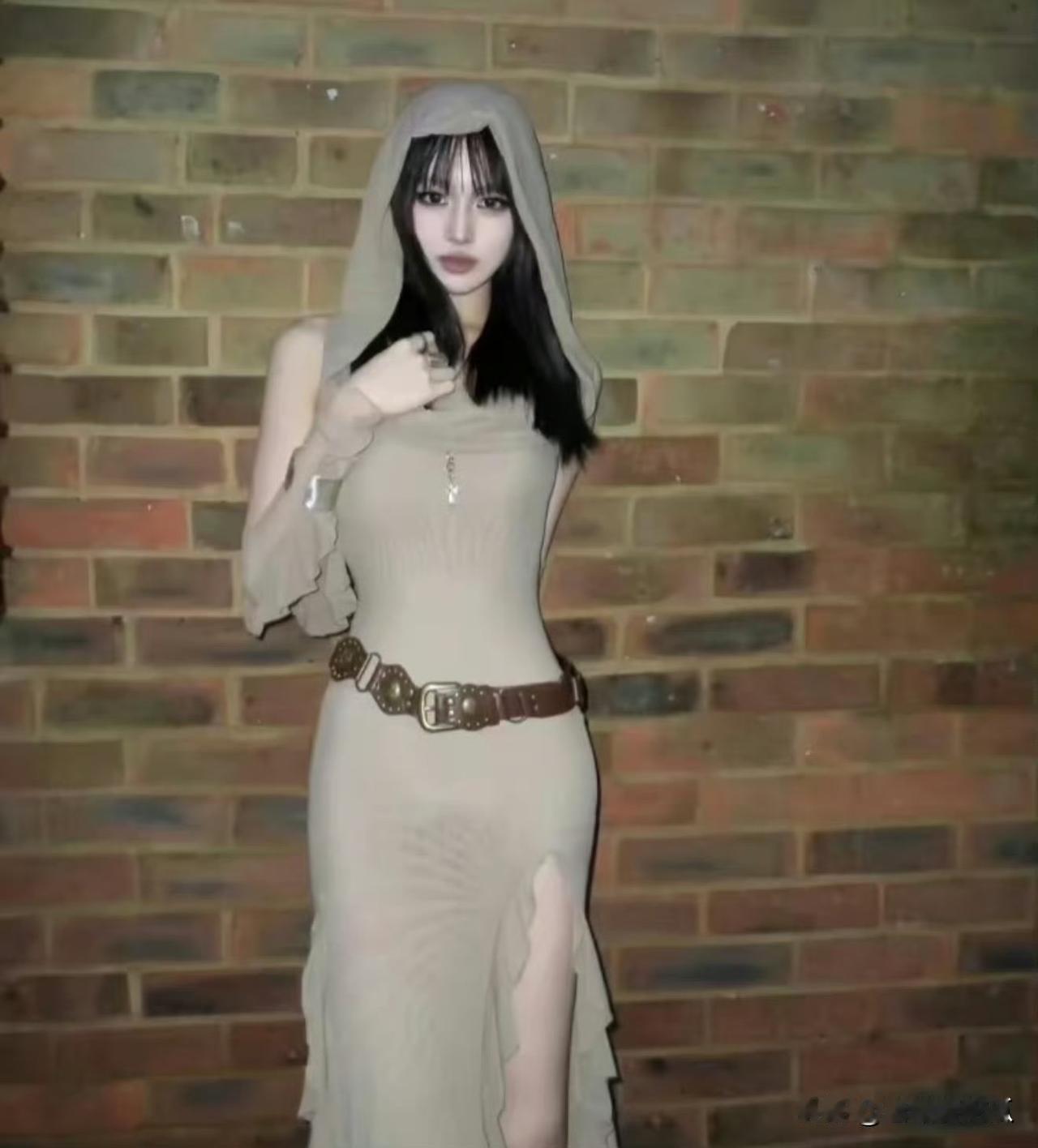 章子怡对小苹果好的原因了我终于搞明白了，不是因为她从小没有妈妈可怜她，也不是因为