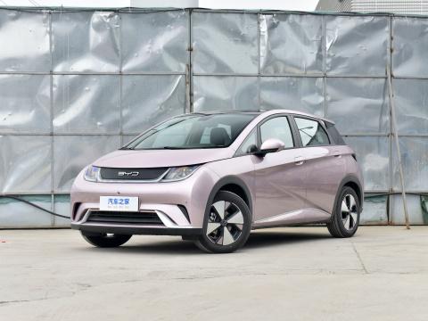 比亚迪5分钟闪充的消息最近彻底火了，连一向挑剔的美国媒体都接连报道，直呼不可思议