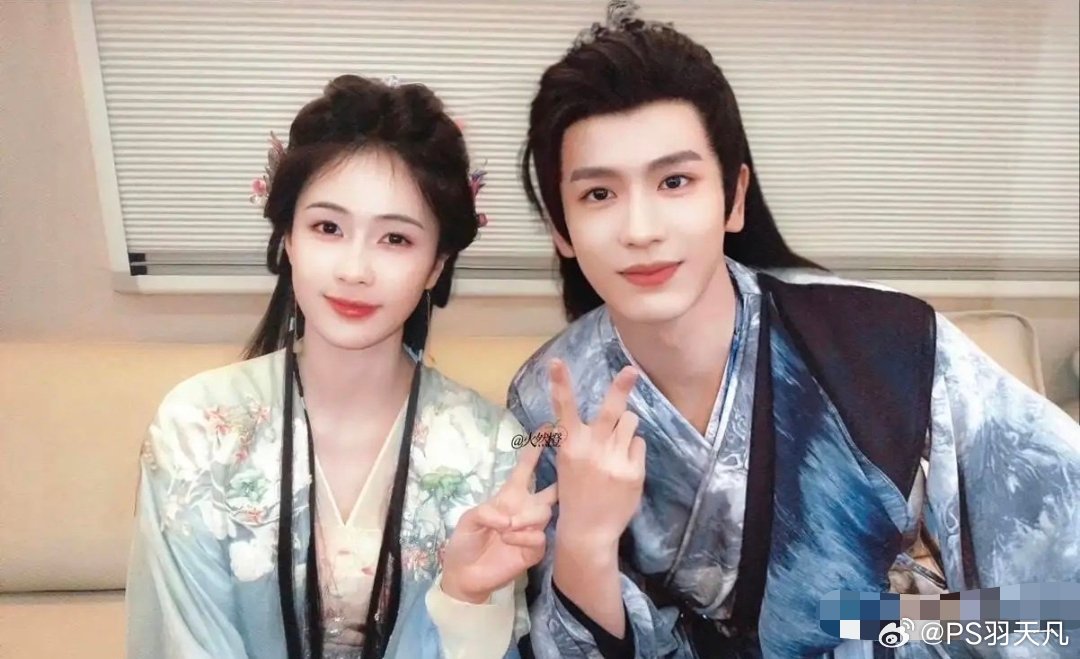 1、从《如懿传》就开始留意辛芷蕾啦，后来《庆余年》里也有她精彩表现。之前看《花少