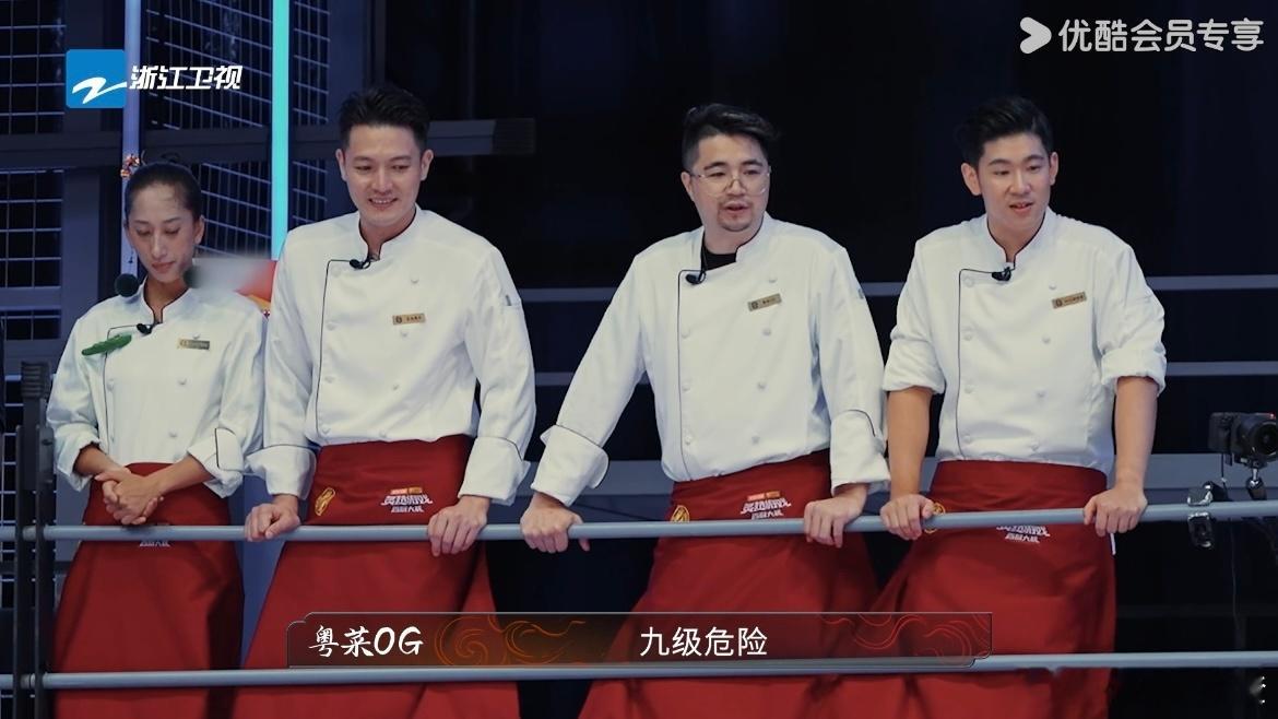 鱼没想到进化成这样还会被人类吃石头鱼：我都有毒了还被做成菜？在《炙热游戏：百厨