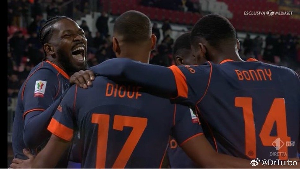 本赛季国际米兰各项赛事中进球效率最高的球员排名如下：115.0分钟/球-安