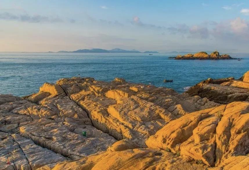 【亲戚、朋友、闺蜜、哥们姐们，你帮得了一个人，但是帮不了所有人，帮得了一时，但是