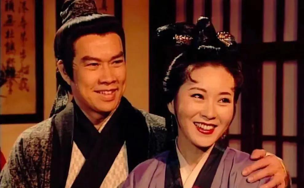 |大宋皇帝·郭靖守襄阳|郭靖和黄蓉守襄阳38年。38年里，大宋皇帝从没下