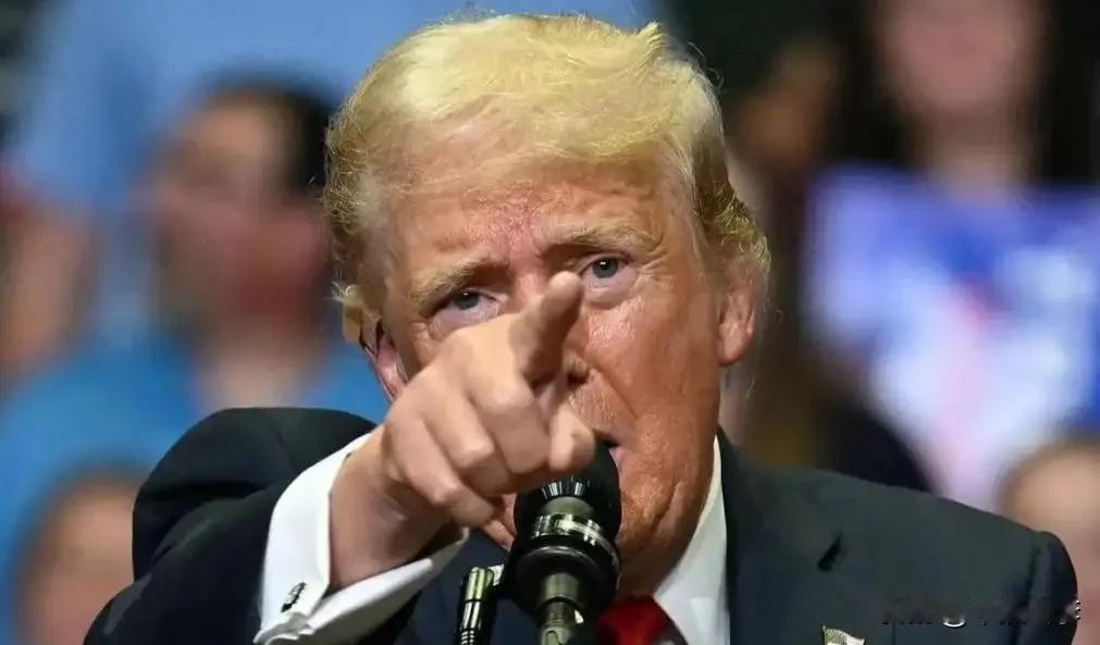 纸老虎的炮舰外交：美军打伊朗？不过是一场豪赌罢了看着美军双航母战斗群和陈兵中