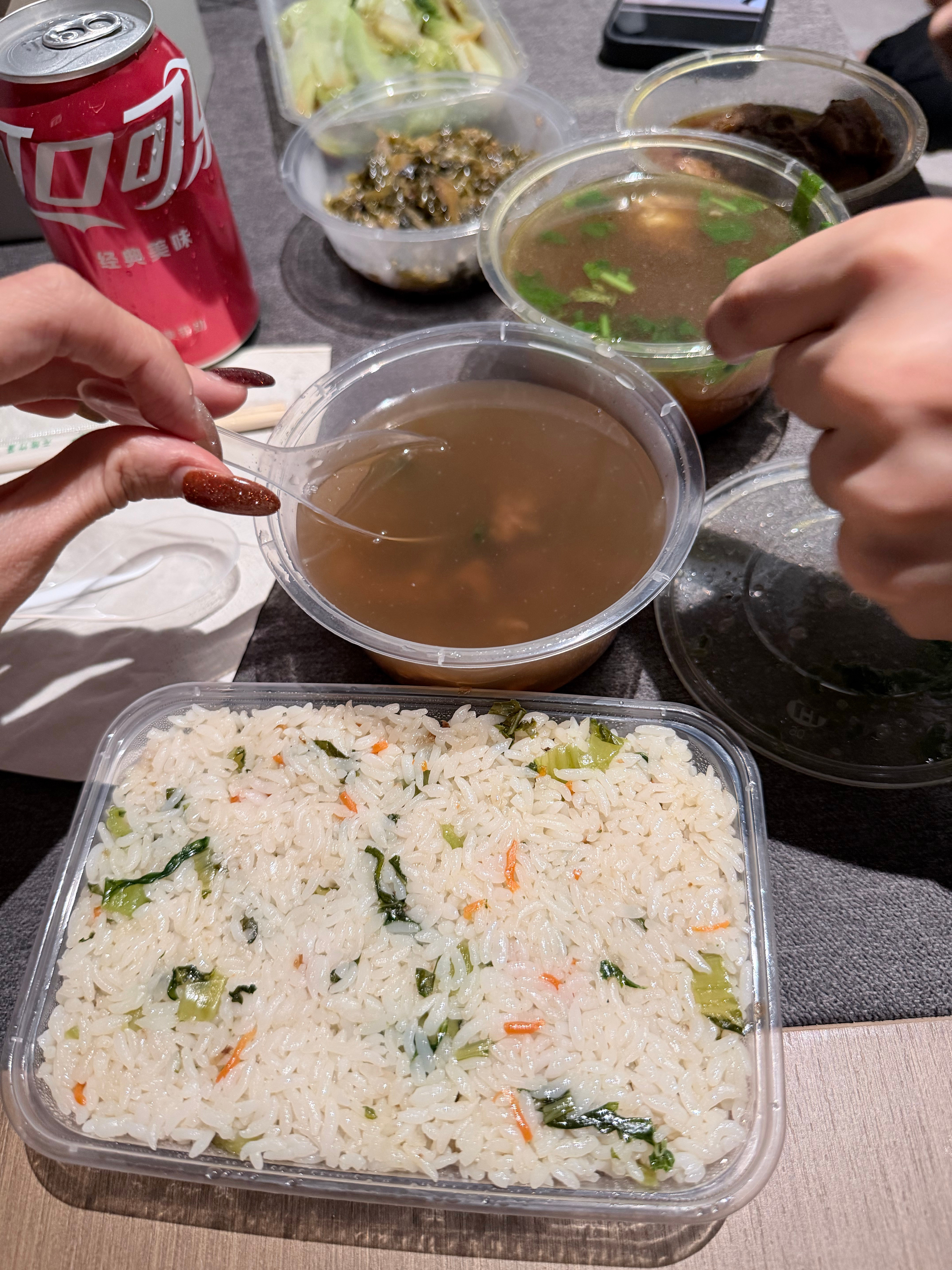 咸饭和晋江牛肉汤还有牛排仙品半夜又来一顿​​​