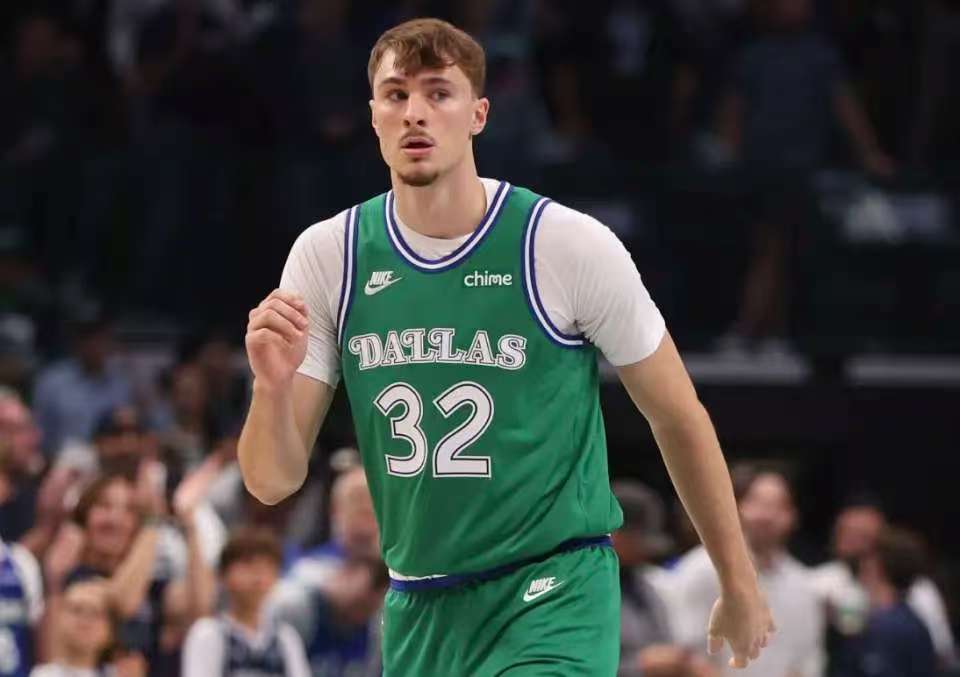 状元弗拉格遭遇滑铁卢，9中1化身寒冰射手，基德：状元肩伤影响