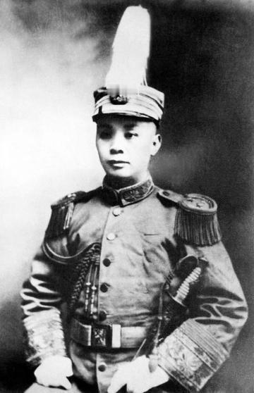 1950年，蒋介石召见谷正伦，质问：