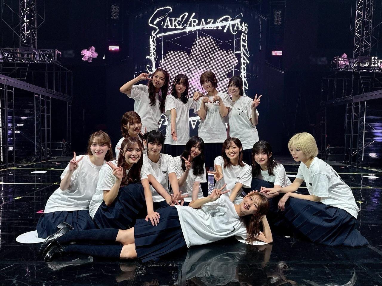 里奈「ライブの時もいっつも支えてくれたね。本当に救われてたよ、ありがとう　井上ー