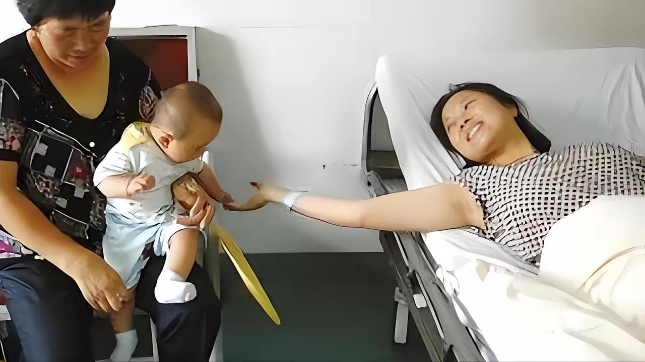 杭州31岁女子徒手接10楼坠落的女童，事后被奖励30万，谁料遭到丈夫埋怨，如今两