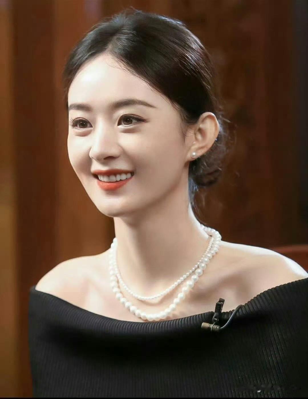 2月8日，赵丽颖获2025全球观众最喜爱演员被网友质疑，这个全球代表着哪些人？