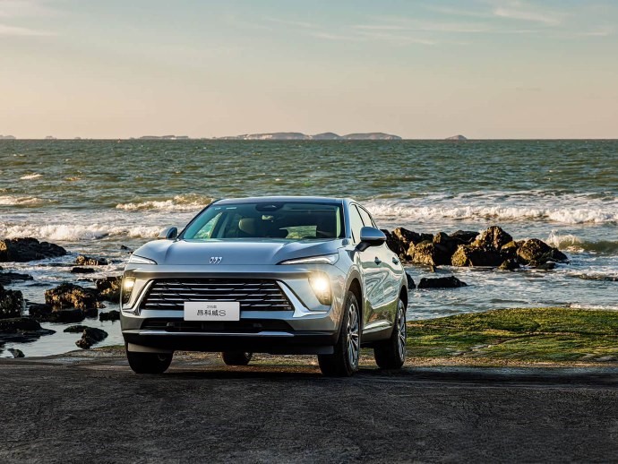 通用汽车高层发生一些调整通用汽车中国的高层最近发生了一些调整，原中国总裁司何思