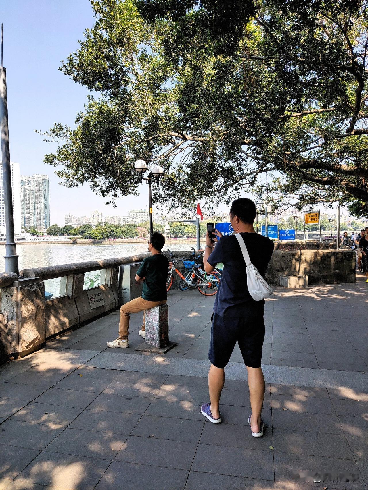 茂源老汉：“满天的星星比不上一个月亮啊！”同样，广州30公里荔湾、越秀、黄埔、