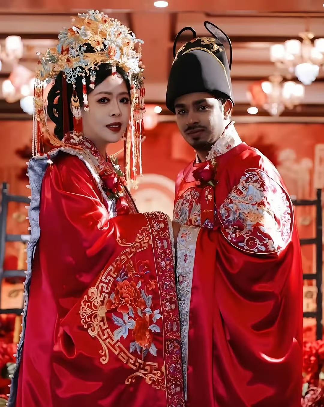 最近网上有种说法传得很凶：印度人拿不到中国国籍，就钻政策空子，靠和中国人结婚，一