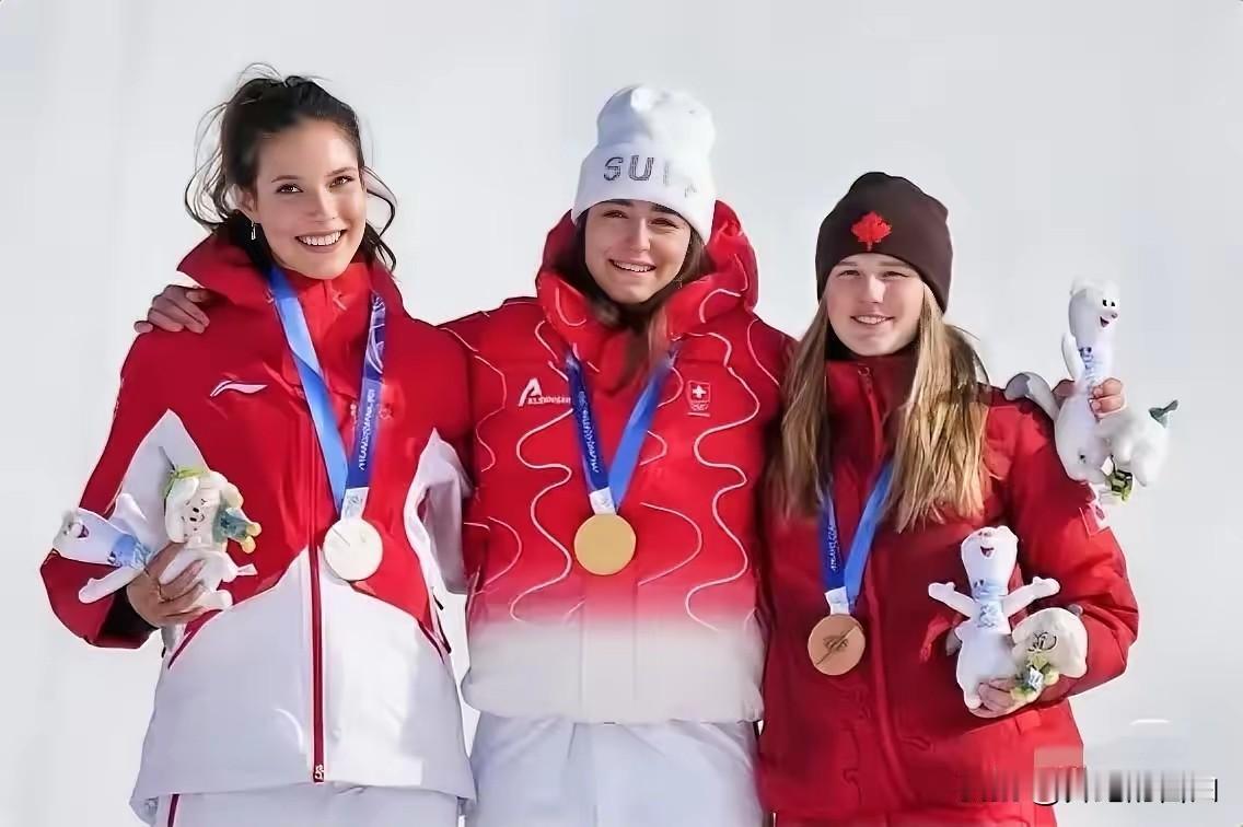 谷爱凌输了，我能理解，拿了亚军，我也能接受，但让我万万没想到的是，拿冠军的人