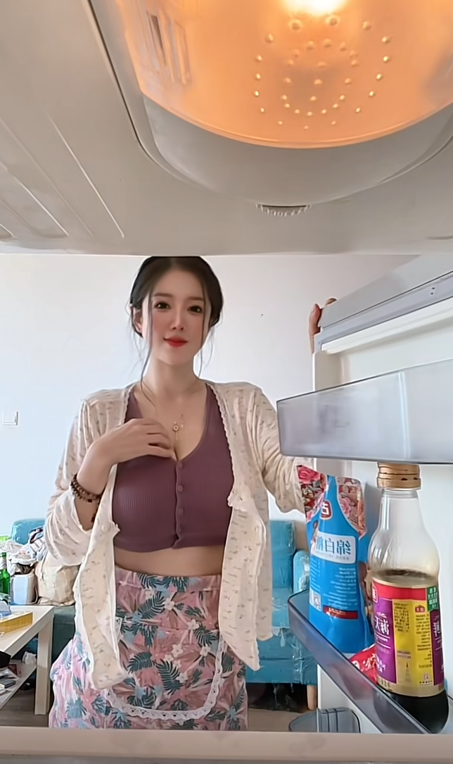 这是谁把我放冰箱里面了
