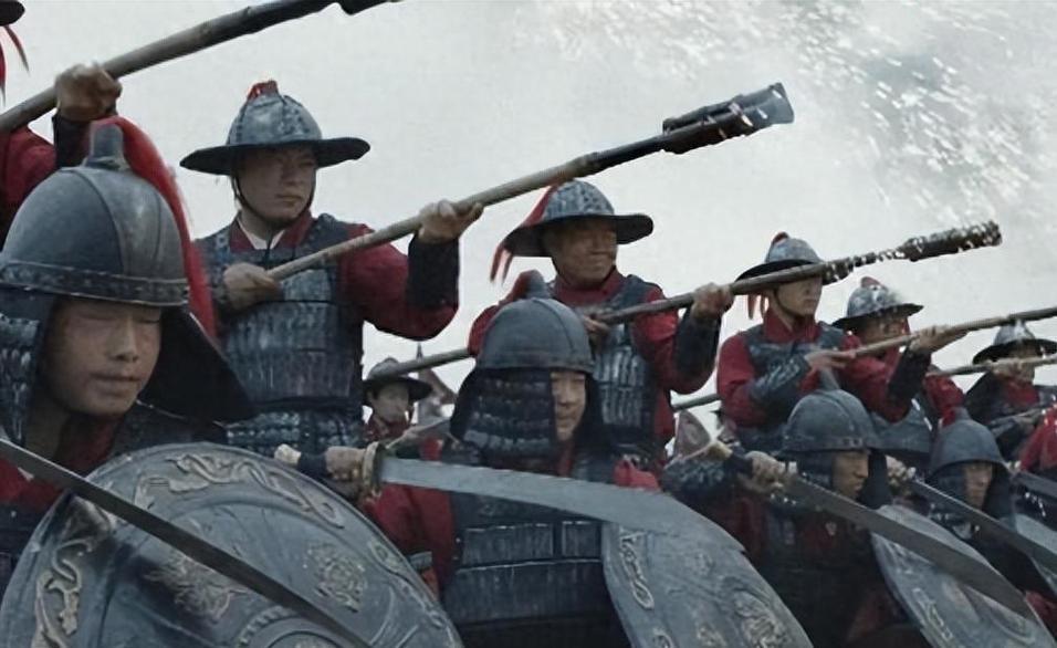 明朝有什么高科技？明军要有先进火器，数十万明军精锐还能打不过，只有土质长矛，铁叉