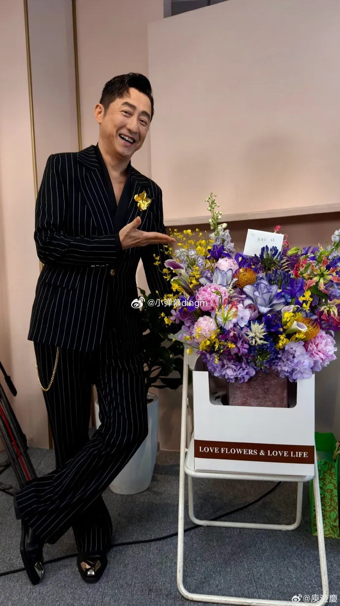 1.庾澄庆原以为凭着自己的咖位至少能多留几期来着，没想能走到最后，可节目第一期就