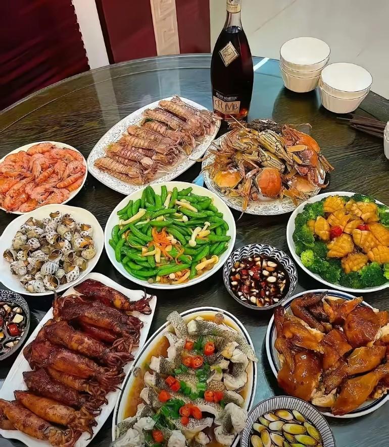 这么美的一餐饭月入没有2万还真的吃不起啊