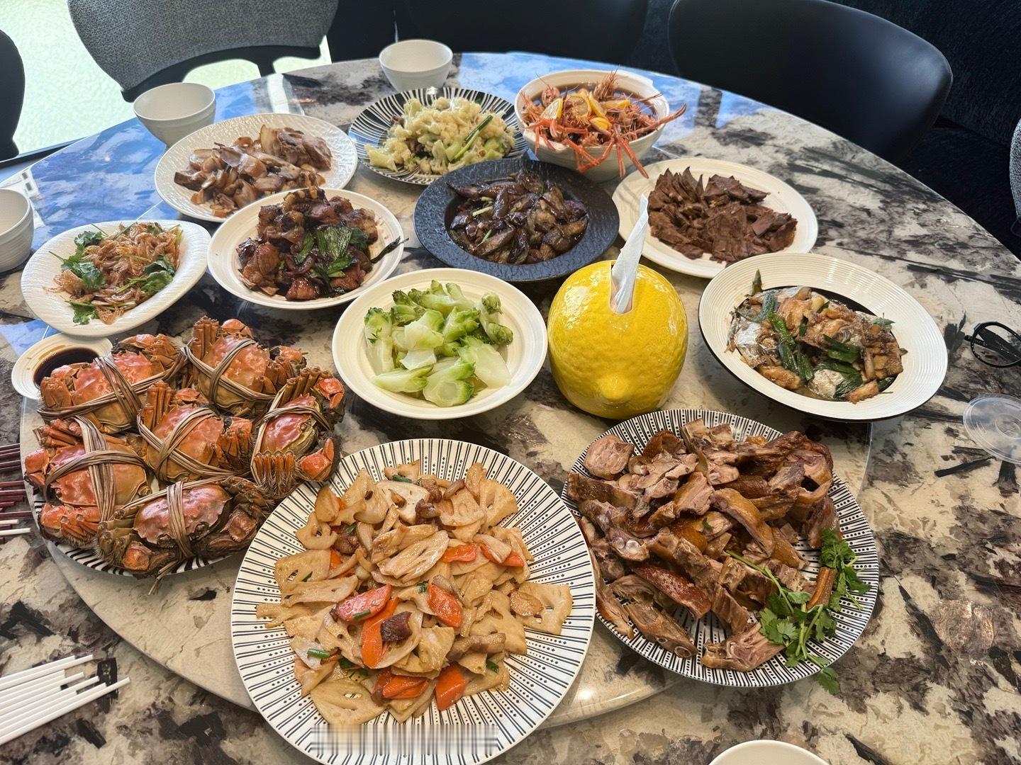 p1-5每年秋天感觉自己都能吃光一整个阳澄湖的大闸蟹p6早起做了绿豆汤p7素好