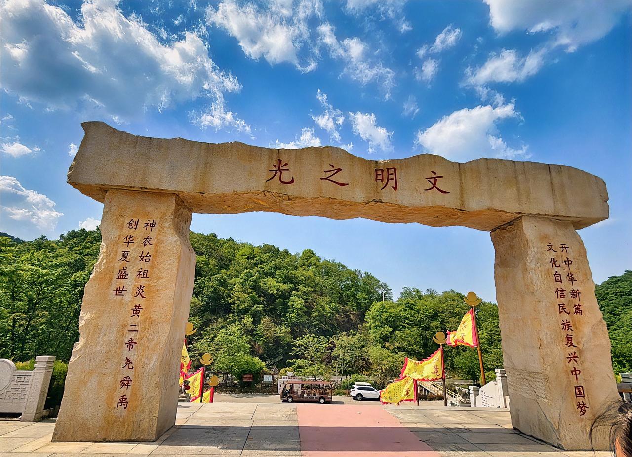 我发现一件很有意思的事，千万不要随便给别人提建议。提对了，人家飞黄腾达，多半