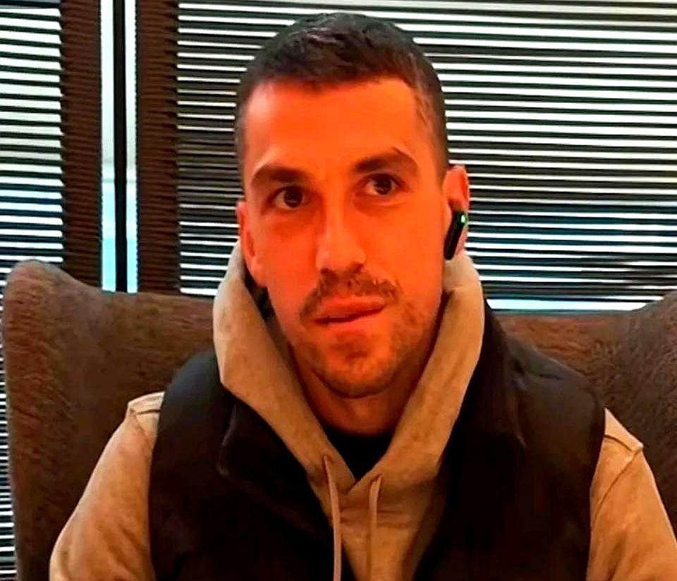 斯坦丘回中超直接炸了：有些中国年轻球员，练完两小时拔腿就走！他自己在意甲热那