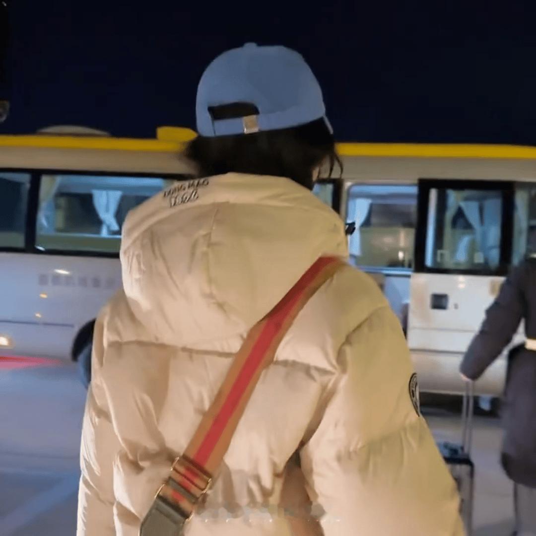 为什么要欺负这个女孩子