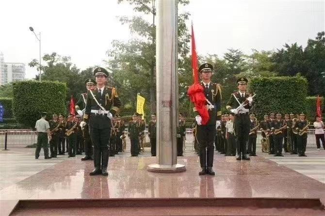 受阅部队将在全新BGM中霸气登场受阅部队踏歌而行，大国强音震撼登场！在万众瞩目
