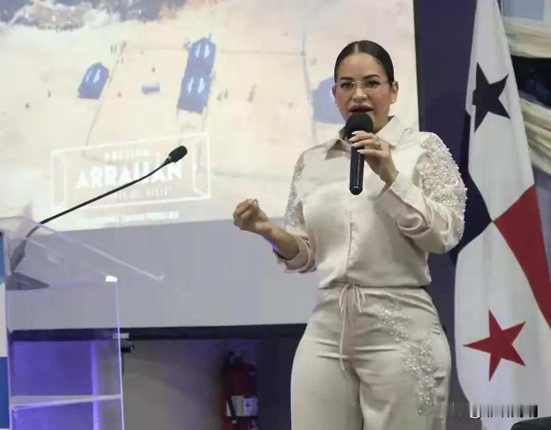 你说这事儿闹得！巴拿马阿赖汉市那女市长佩尼亚尔巴，可真是干了件让人火大的事儿。当