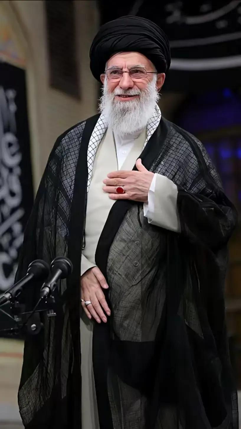 如果美国真动手军事打击伊朗，伊朗能硬扛一个月不倒，那么美军就有可能撤军，因为美国