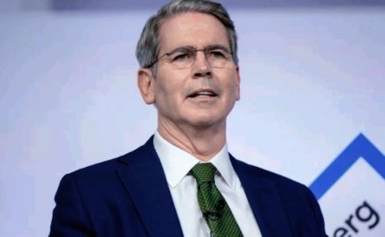 不让光刻机进中国，可以；把中国踢出国际空间站，可以；给中国电动车加100%的关税