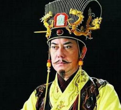 公元757年，新皇帝李亨给李隆基写信：父亲，你回来做皇帝，我依旧做太子。不料，李