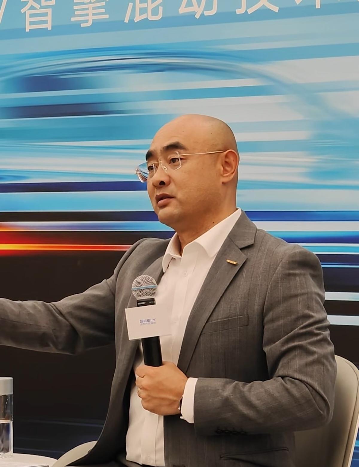 作为李书福和李传海的左右手任向飞，现任吉利汽车集团副总裁、首席工程技术科学家，是