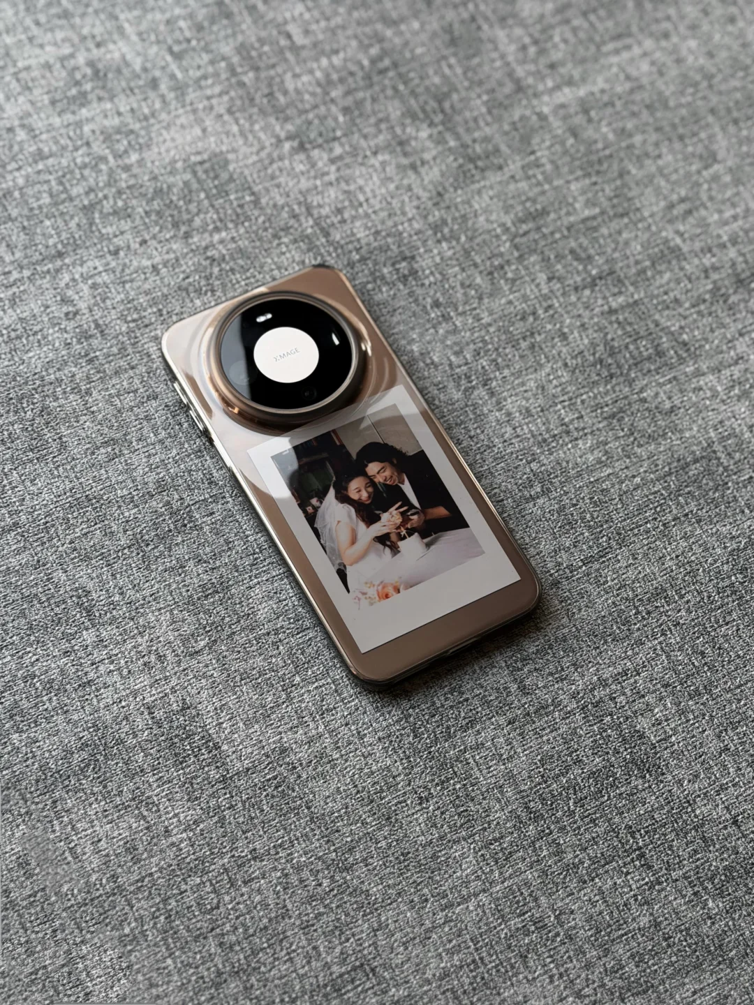 华为mate80pro｜这软壳的镜面感太高级了吧！！