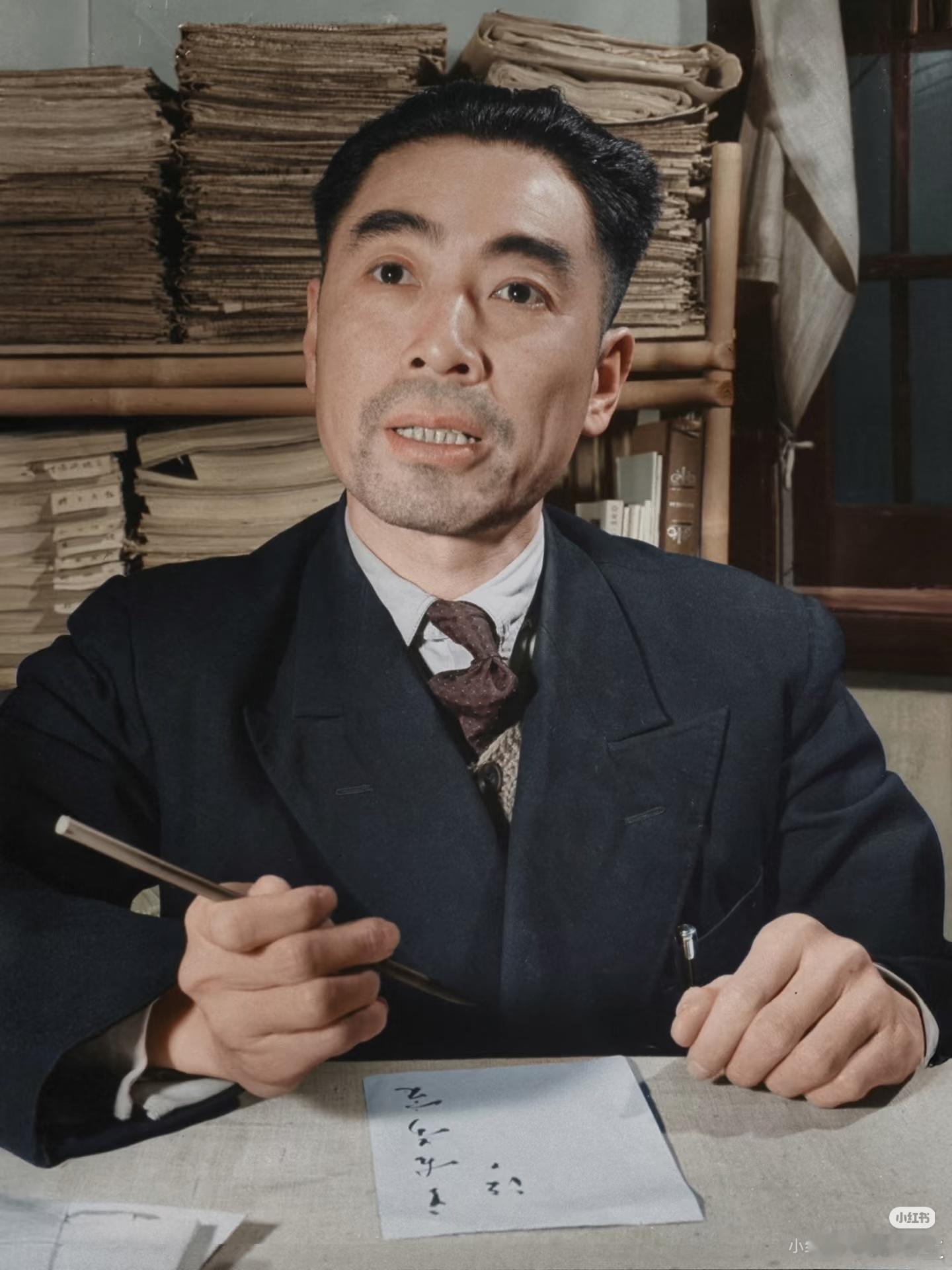 1941年1月重庆周公写下：千古奇冤《迈登斯的中国摄影集》的拍摄者是美国《生