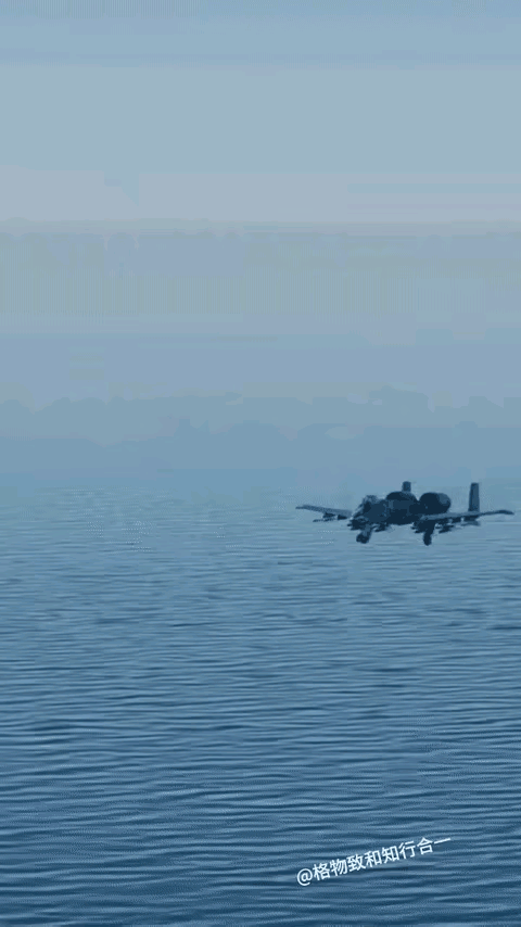 美国在南海自动坠毁的两架飞机到底是阴谋,还是我们的阳谋。有的说是我们大国利用电子