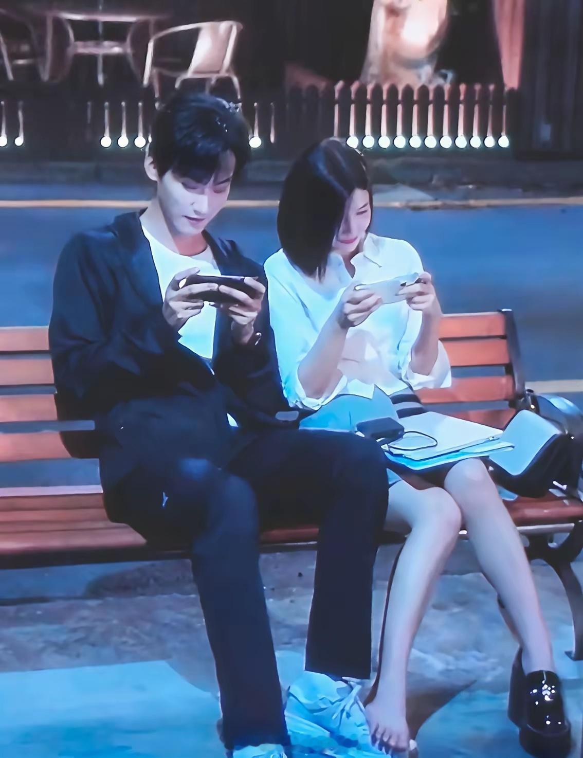 陈妍希好权威的腿这个动作是谁想出来的