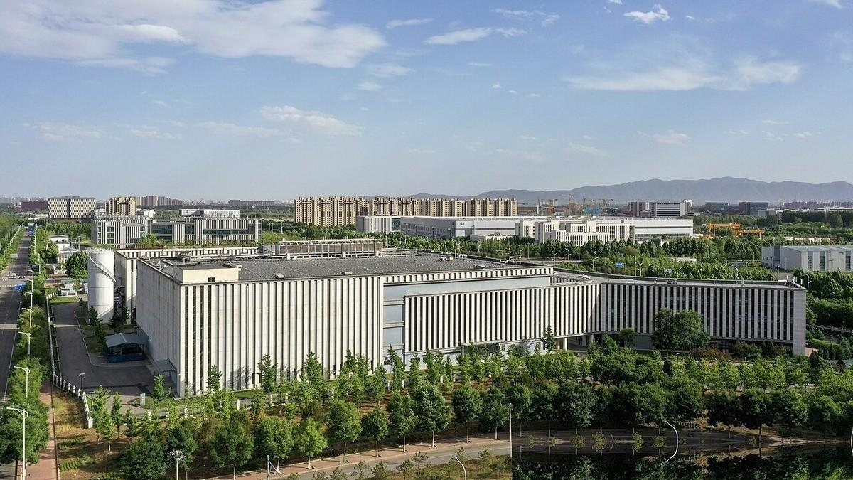 美国掌握10个根服务器还能卡住中国网络吗？2045个全球节点揭开真相，13个旧时
