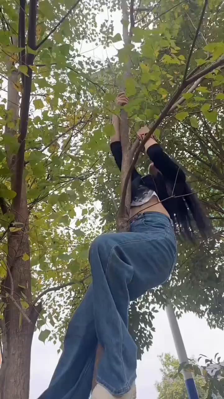 有人哈哈，哈哈哈哈哈。
