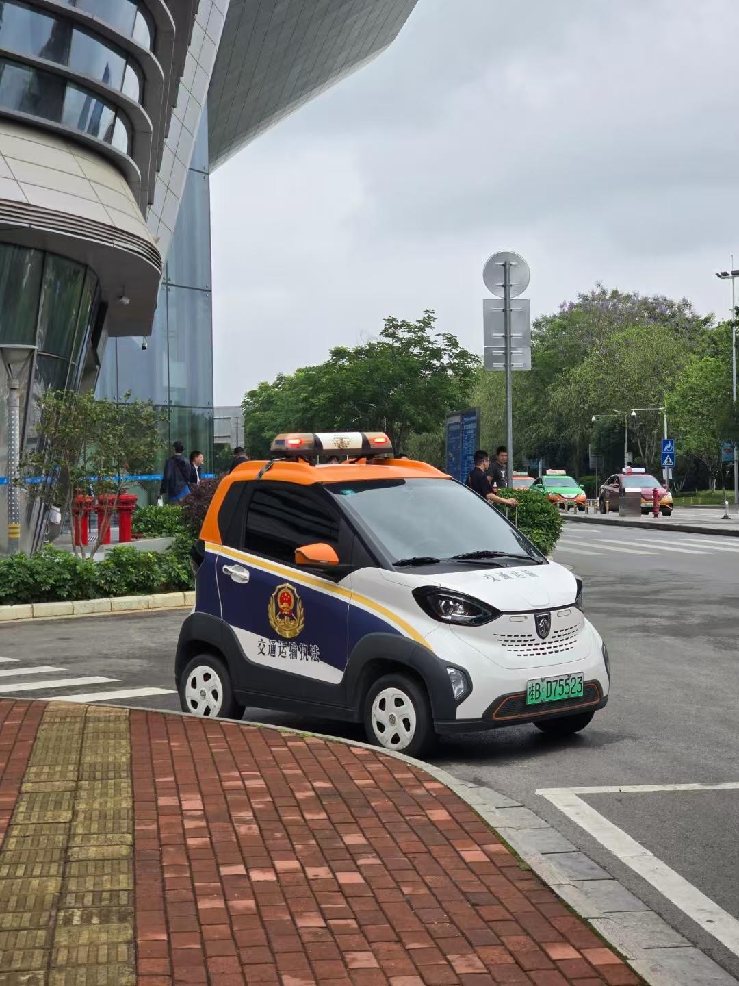 偷了一组朋友拍的图，《剁椒鱼头之乡》——柳州​​​